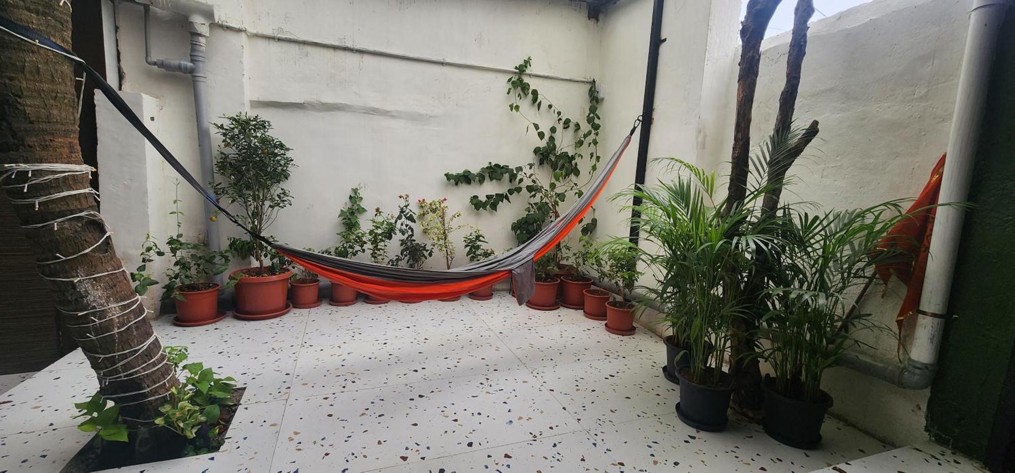 Hammock Hostels - Bandra ムンバイ エクステリア 写真