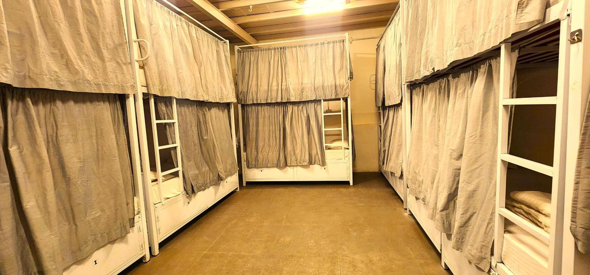 Hammock Hostels - Bandra ムンバイ エクステリア 写真