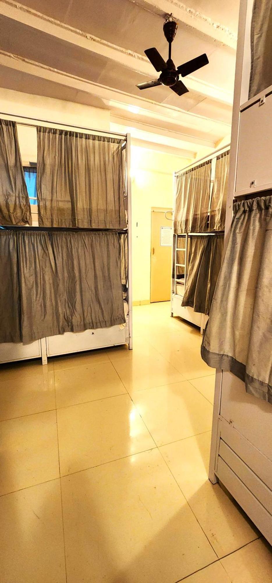 Hammock Hostels - Bandra ムンバイ エクステリア 写真
